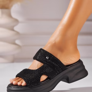 Papuci/Slapi Negri din Piele Ecologica Intoarsa Laurana